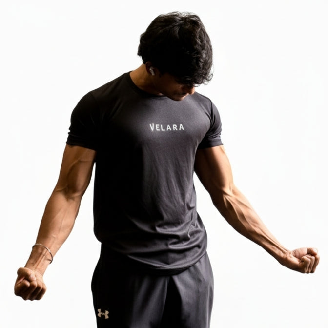 black gym wear t-shirt